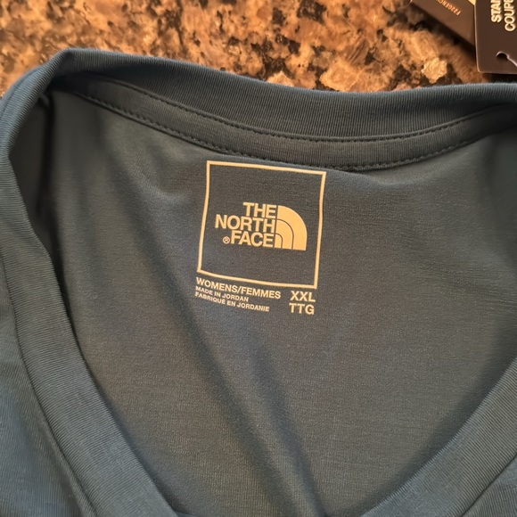 The North Face women’s blue moss adventurer tshirt NWT XXL - Picture 9 of 10